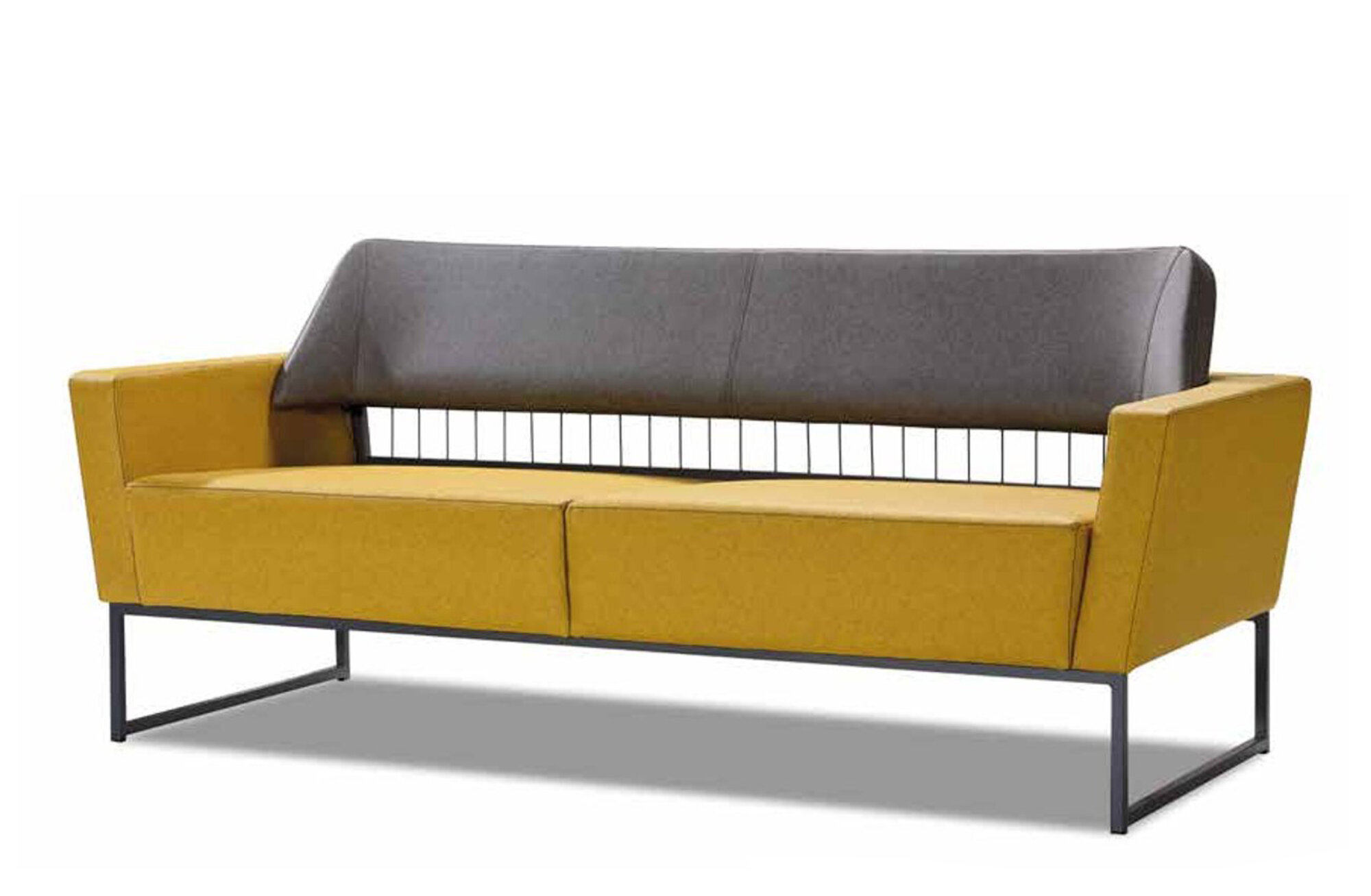 Gelber Polster Dreisitzer Moderne Wohnzimmer Sitzmöbel Designer 3-Sitzer