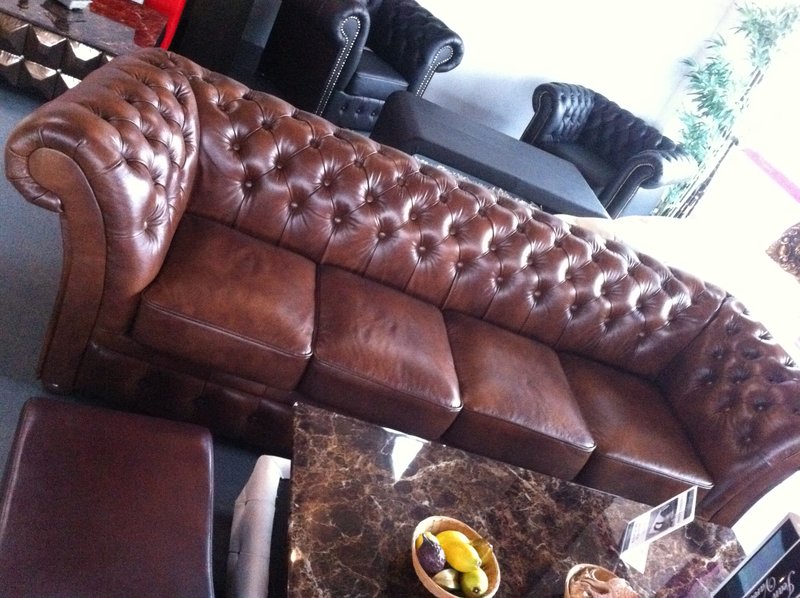 CHESTERFIELD 270cm Big Sofa Couch LEDER SOFA 5-SITZER GARNITUR Winchester NEU