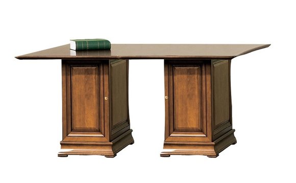 Klassische Massiv Schreibtisch Büromöbel Tisch Büro Chef Schreibtische Echtholz