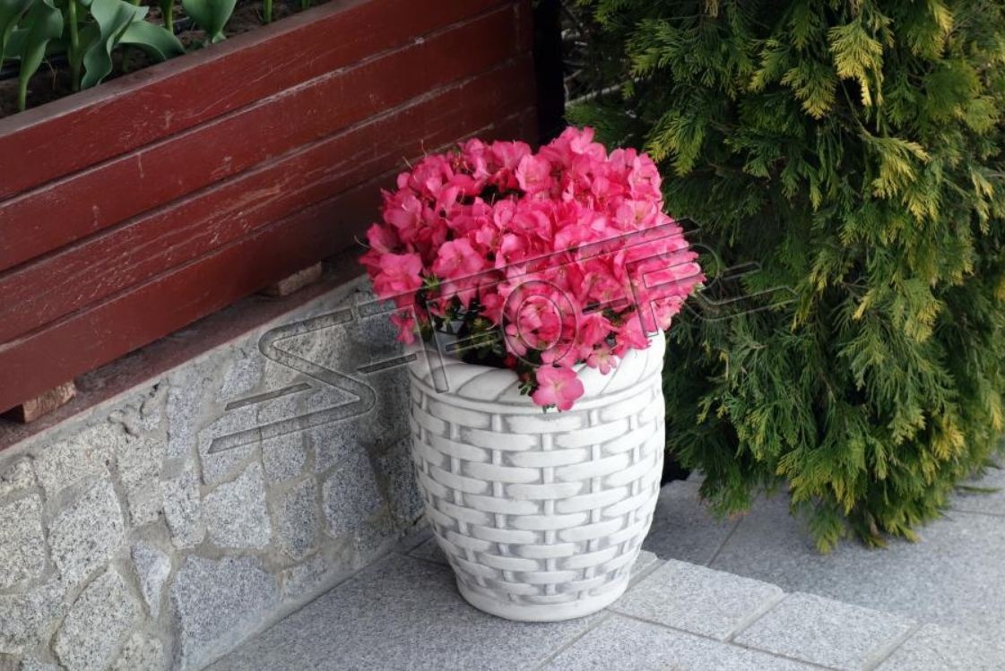 Schalen Vasen Blumenkasten